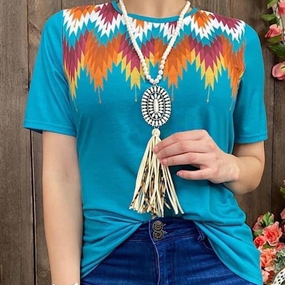 Tops - Women’s Teal Western Chevron Top ~ NWT
